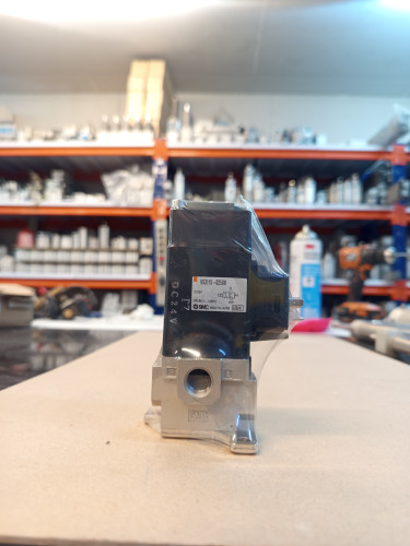 شیر پنوماتیک SMC-VS3115-025DB