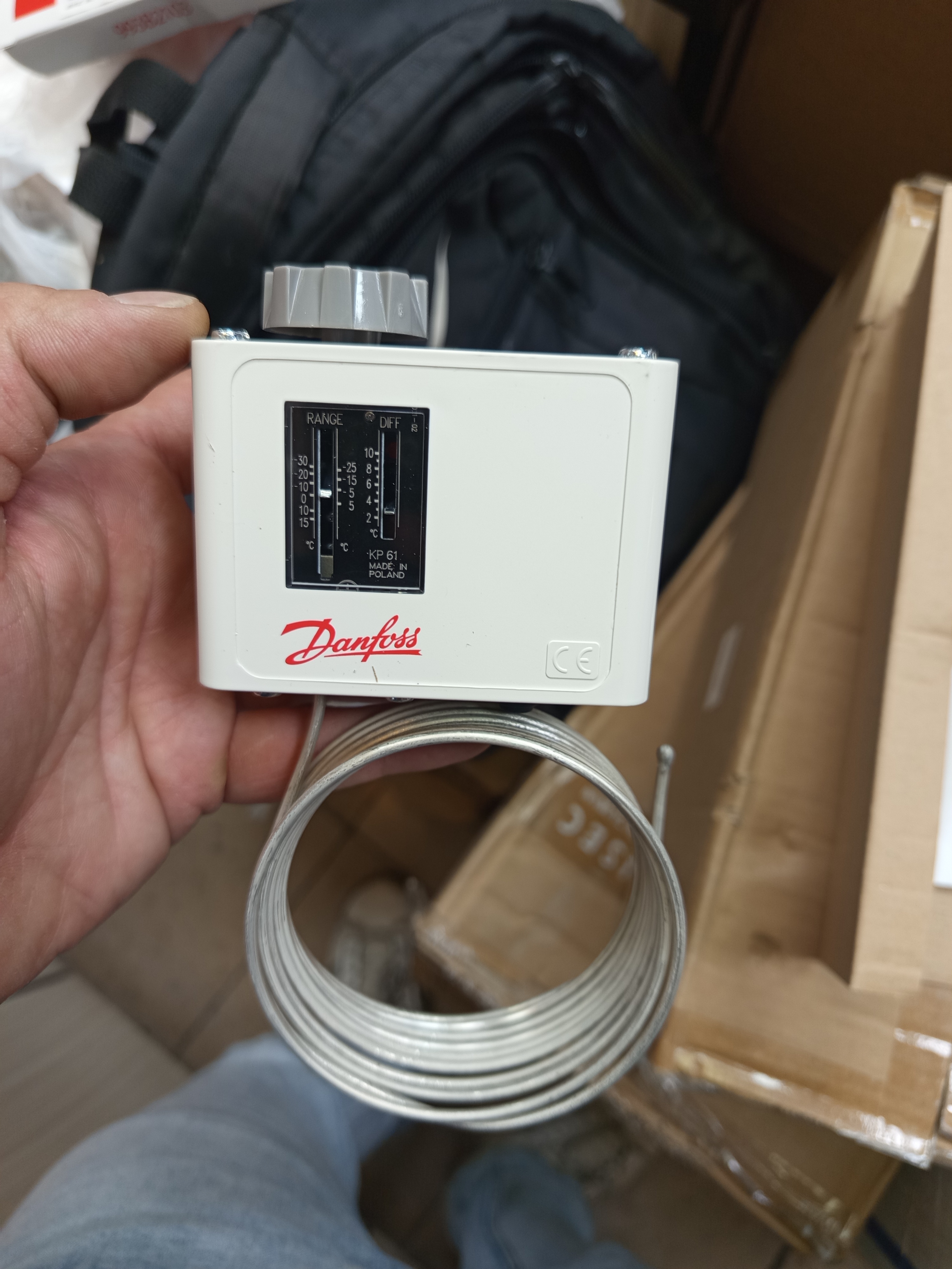 ترموستات دنباله دار دانفوس DANFOSS-KP61