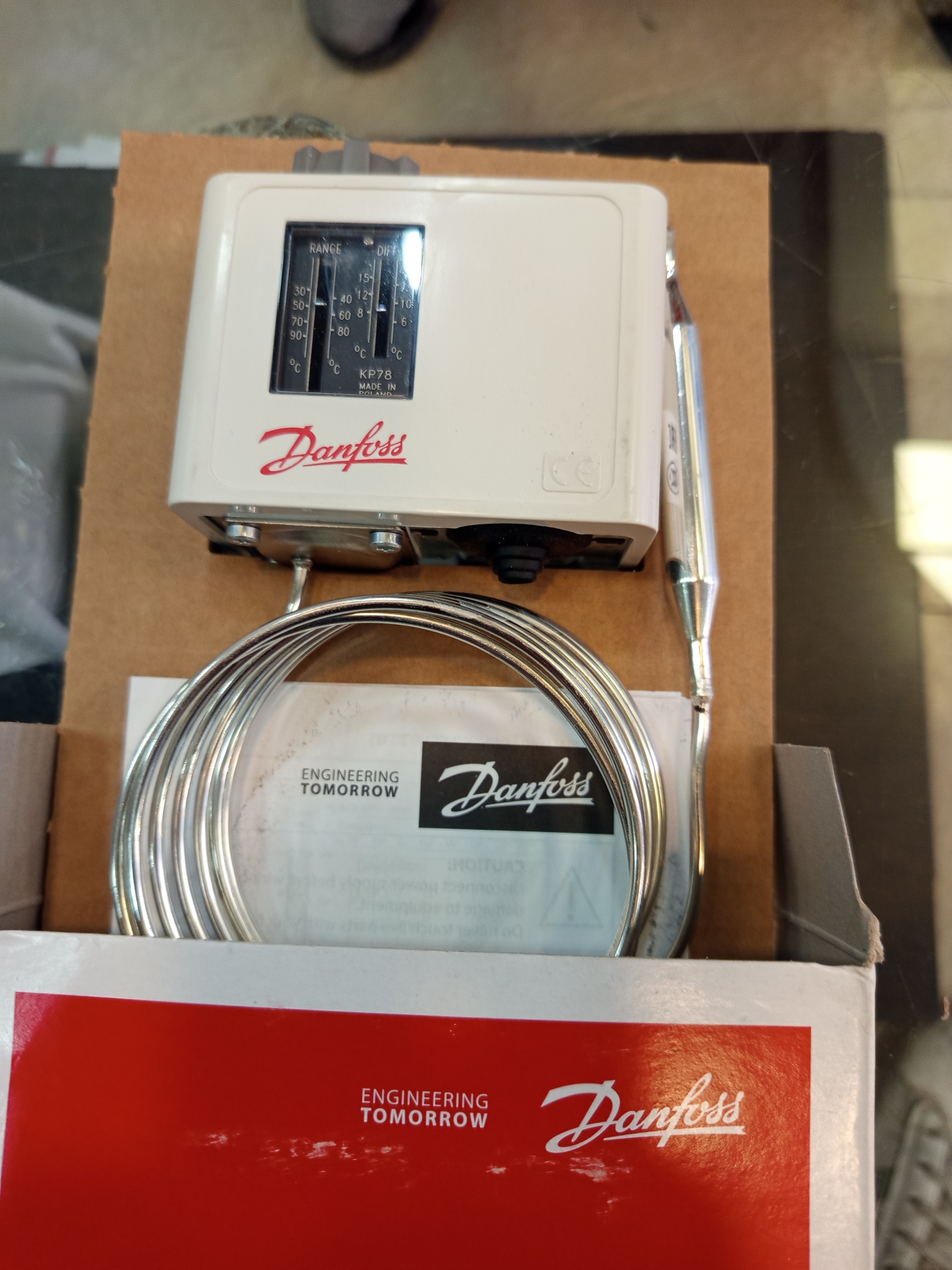 ترموستات دنباله دار دانفوس DANFOSS-KP78