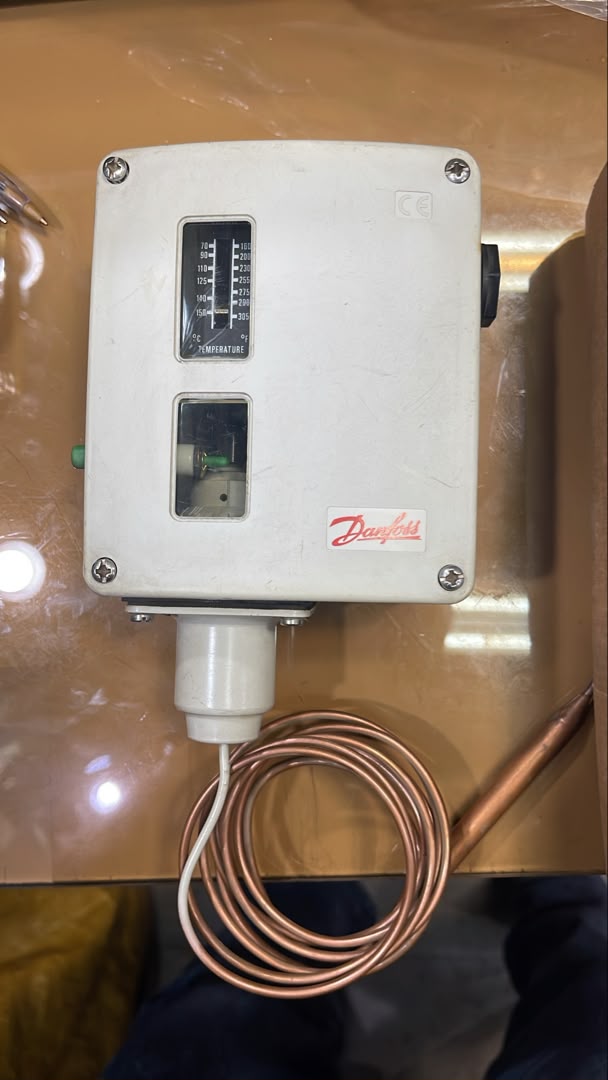 ترموستات دنباله دار دانفوس DANFOSS-RT107